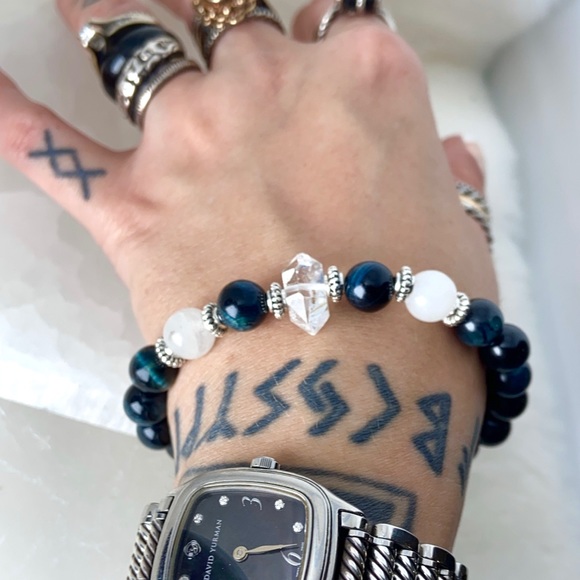 Genuine Herkimer diamond & blue tiger eye gemstones bead boho crystal bracelet - Picture 8 of 16